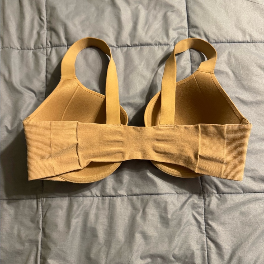 Spanx front clasp bra - Picture 2 of 7